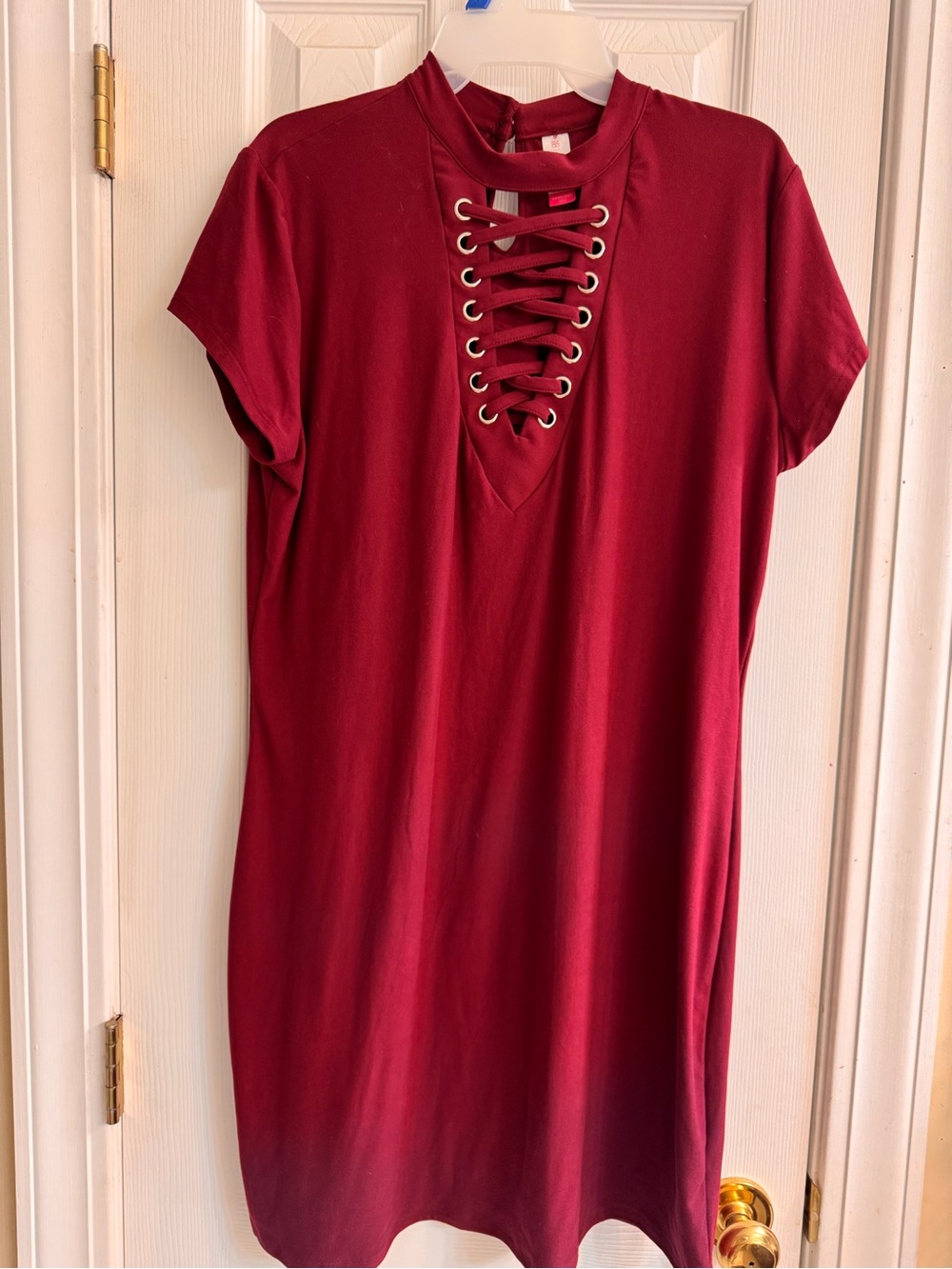 Great for Autumn! No Boundaries Burgundy Lace-Up Choker Tunic Dress